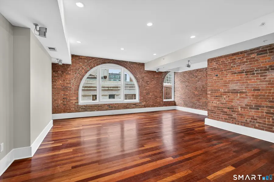 116 Crown Street #APT 4B, New Haven, CT 06510 - Image #3