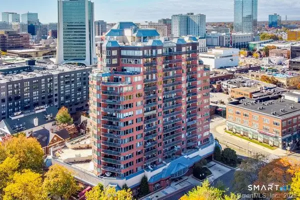 25 Forest Street #APT 8A, Stamford, CT 06901