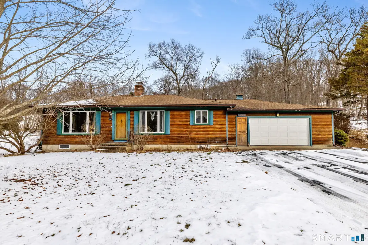 52 North Glenwoods Road, Ledyard, CT 06335 - Image #1