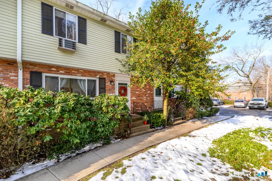 69 Maple Tree Avenue #APT 2, Stamford, CT 06906 - Image #3