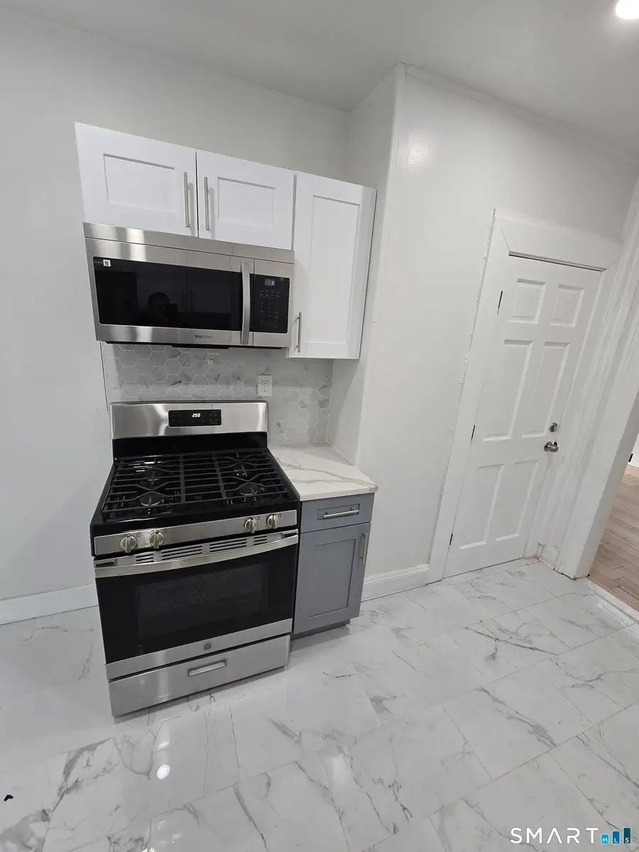 80 Dickerman Street, New Haven, CT 06511 - Image #3