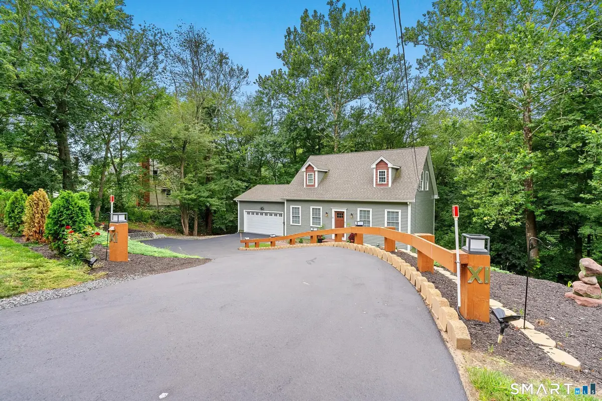 11 Hamilton Road, East Granby, CT 06026 - Image #1