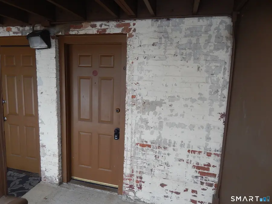 76 Van Block Avenue #6-A, Hartford, CT 06106 - Image #3