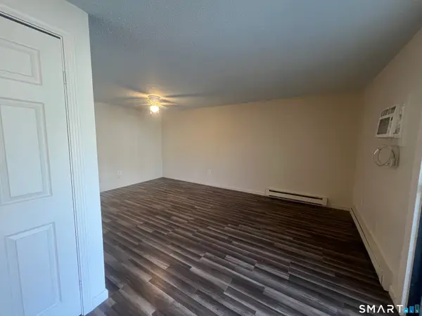 195 Burgundy Hill Lane #195, Middletown, CT 06457