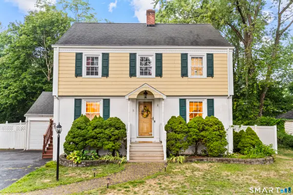 5 Van Rose Drive, North Haven, CT 06473