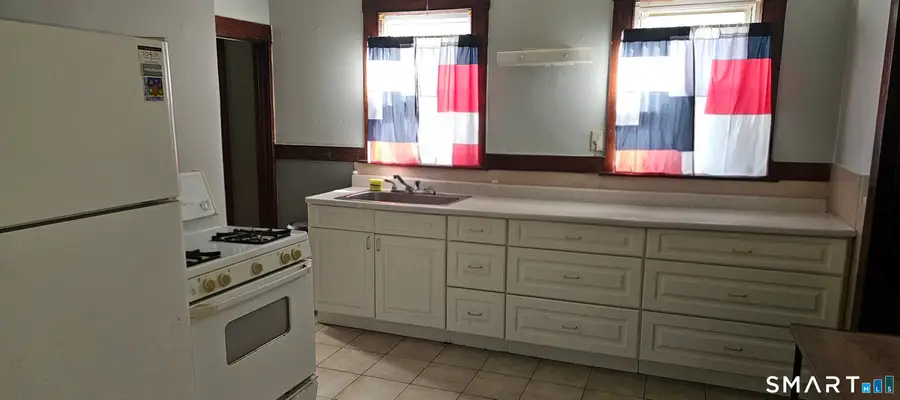 32 Garden Street, New Britain, CT 06052 - #3