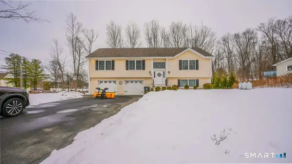 2 Kevin Drive, Danbury, CT 06811