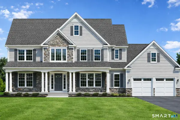 8 Oakengate Road, Wolcott, CT 06716