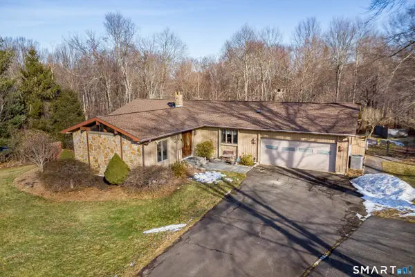 18 Jewel Lane, New Fairfield, CT 06812