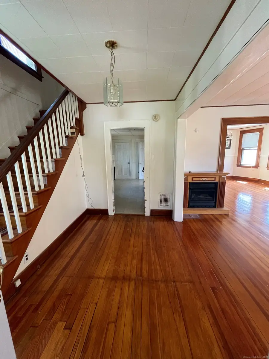 22 Fairview Street, Milford, CT 06460 - Image #3