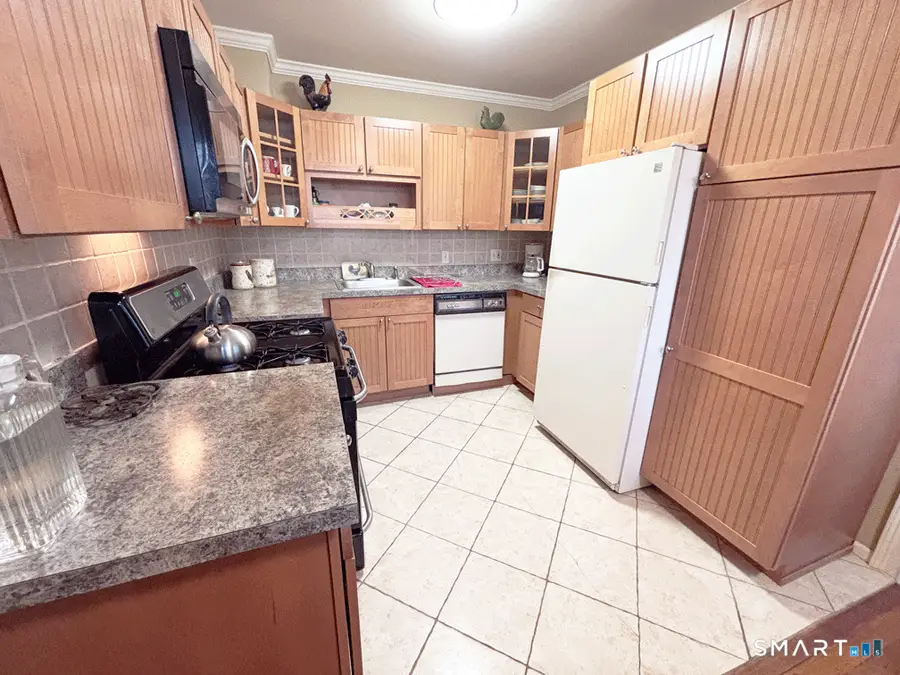 11 Bedford Avenue #APT G1, Norwalk, CT 06850 - Image #3