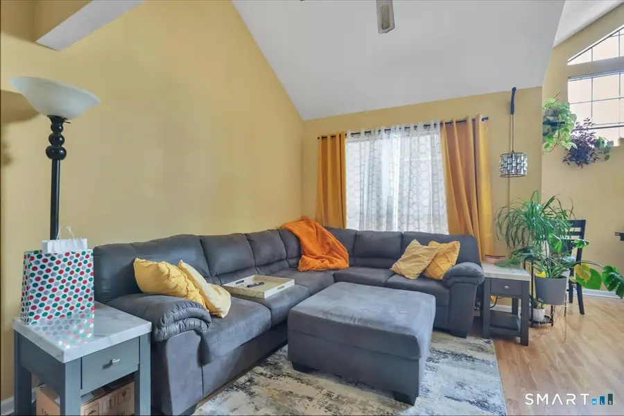 285 Carriage Crossing Lane #285, Middletown, CT 06457 - Image #3