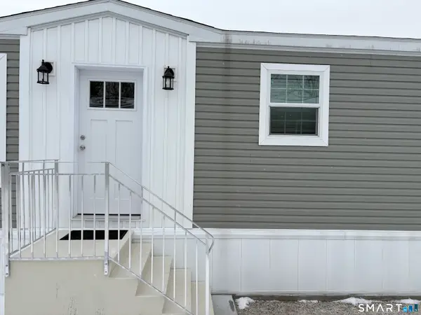 46 Kenosia Avenue #26, Danbury, CT 06810