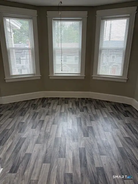 208 Fairview Avenue, Bridgeport, CT 06606 - Image #2