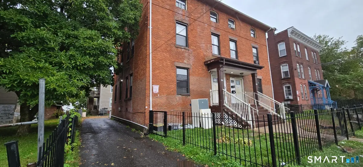 166 Affleck Street, Hartford, CT 06106 - Image #1
