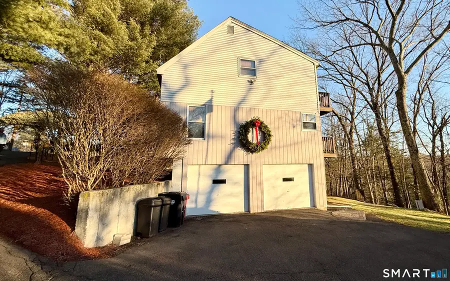 105 Riverside Drive, Meriden, CT 06451 - Image #3