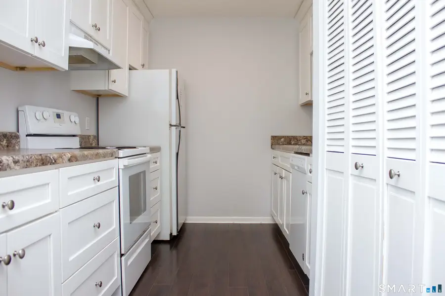 40 California Street #C10, Stratford, CT 06615 - #2