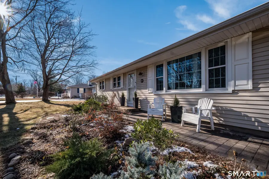 99 Maple Avenue, Old Saybrook, CT 06475 - Image #3