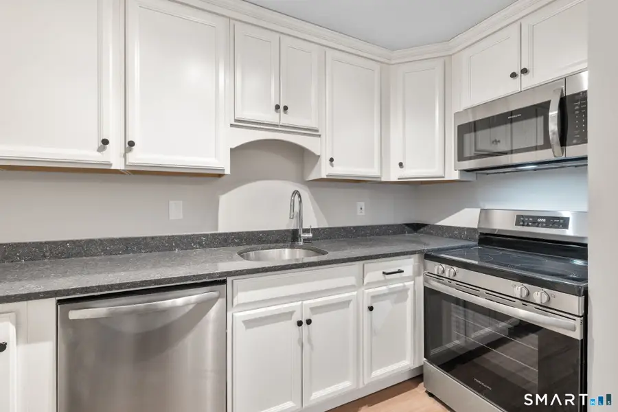50 East Hill Road #APT 3B, Canton, CT 06019 - Image #3
