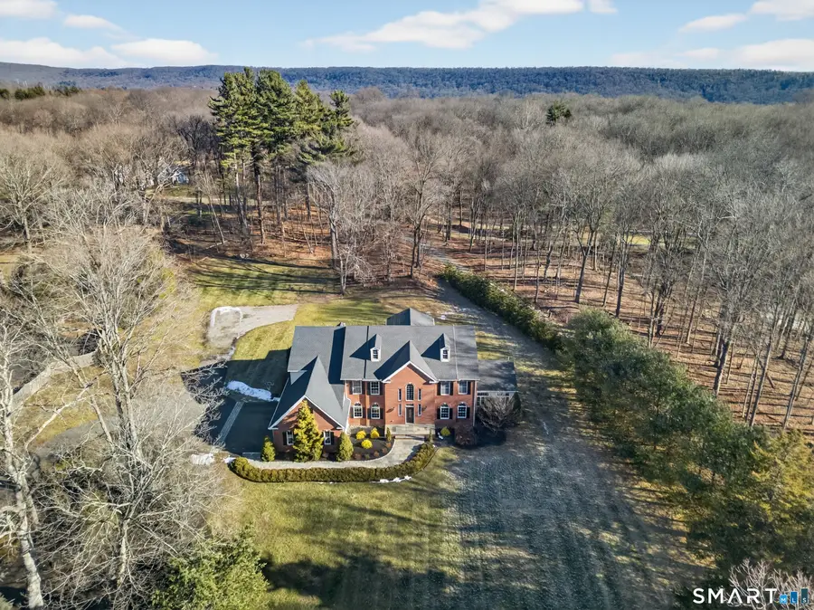 489 Amity Road, Woodbridge, CT 06525 - Image #3