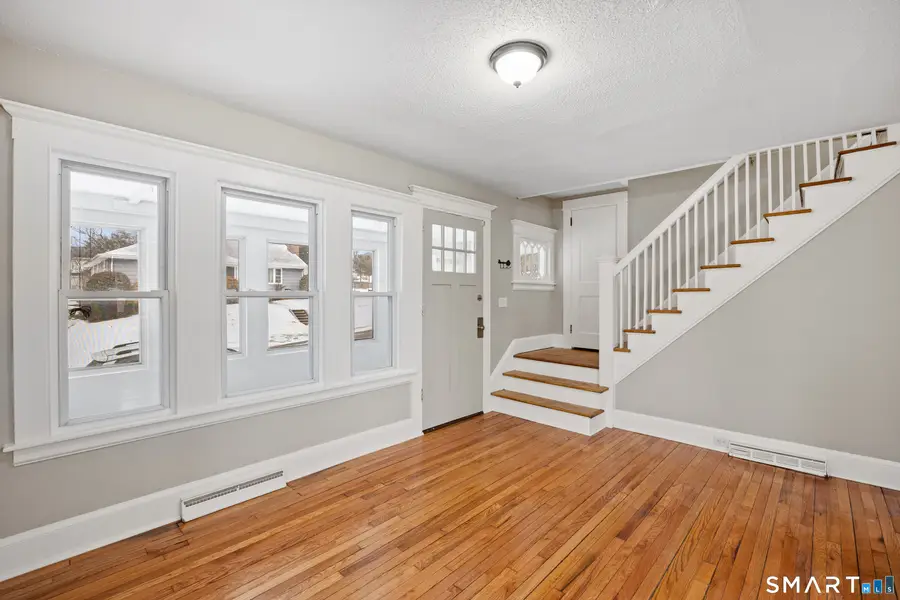 114 Greenleaf Avenue, Waterbury, CT 06705 - Image #3