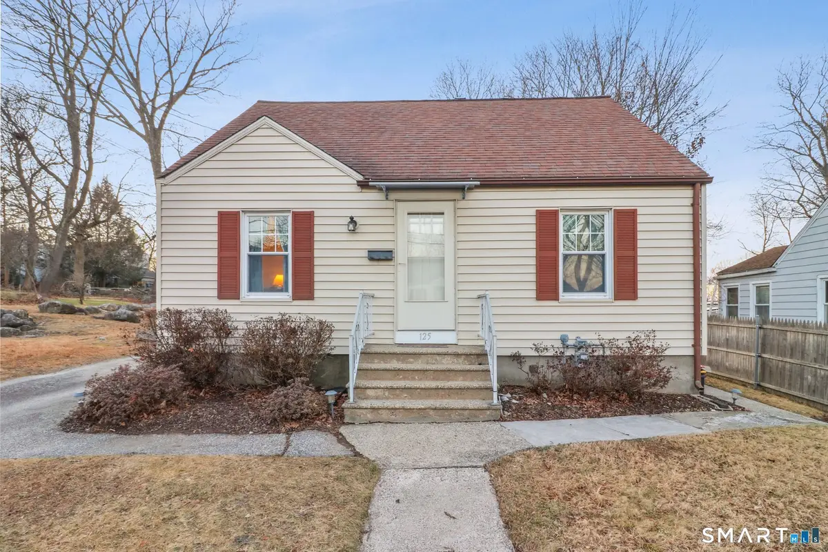 125 Macarthur Drive, Waterbury, CT 06704 - Image #1