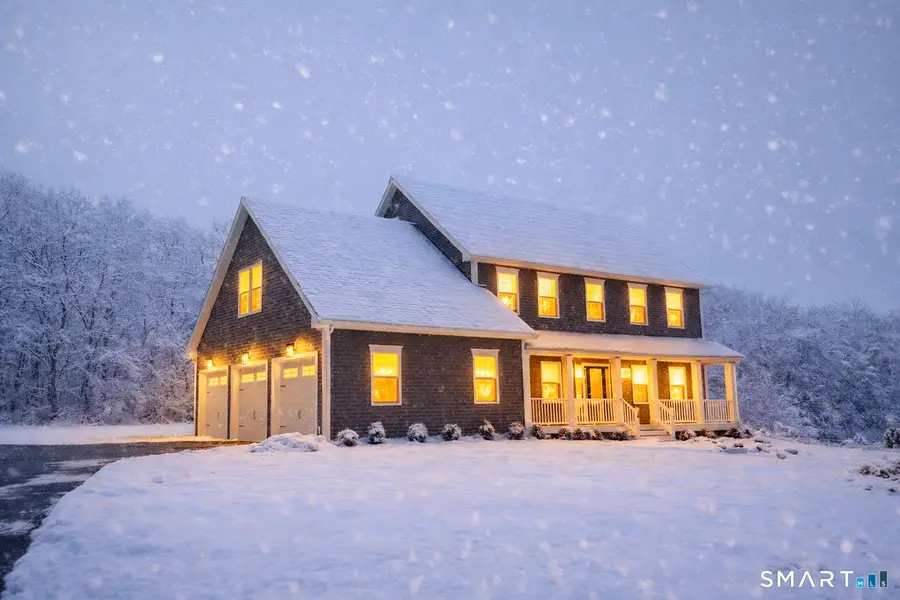 26 Farm View Drive, Norwich, CT 06360 - Image #2