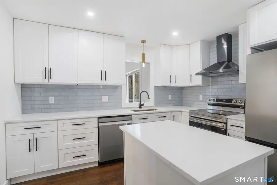 5 Pin Oak Lane, Ansonia, CT 06401 - Image #2