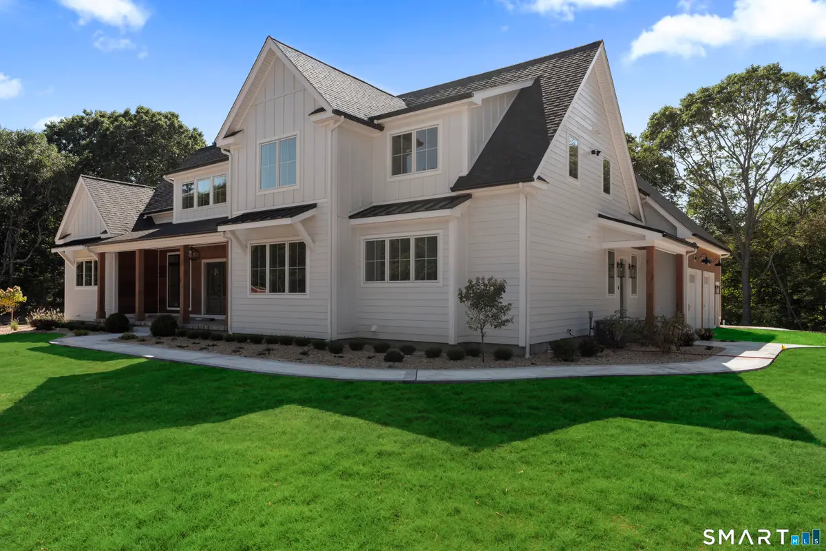 23-1 Heritage Road, East Lyme, CT 06333 - Image #1