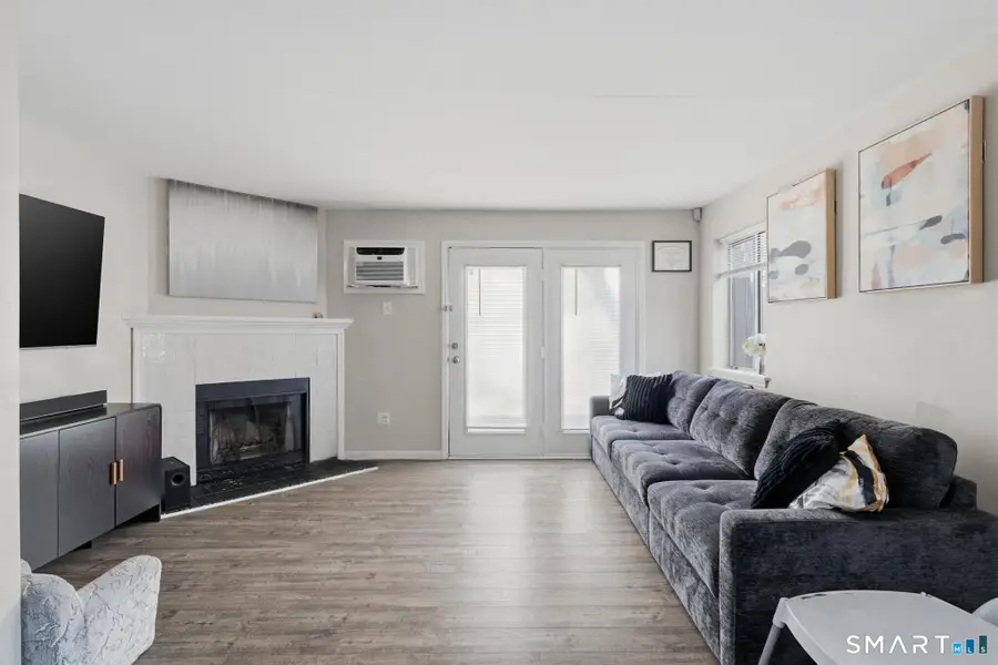 117 Hamden Avenue #APT I, Waterbury, CT 06704 - #3