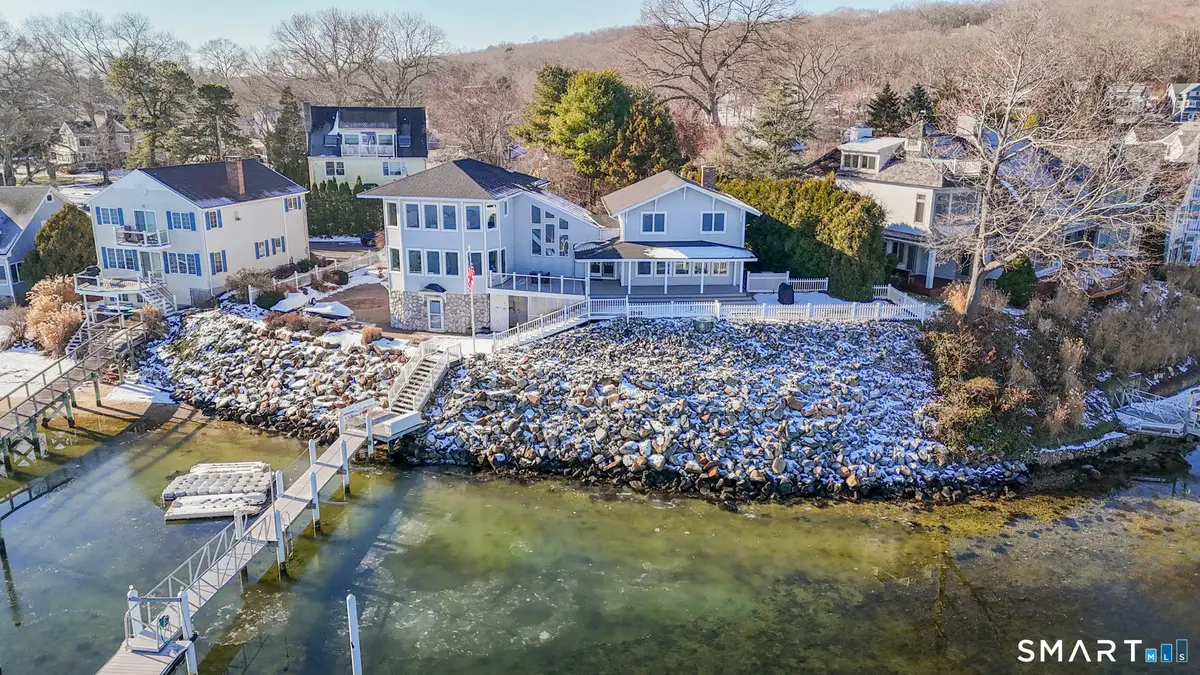 32 Bishops Bay Road, East Lyme, CT 06357 - Image #1