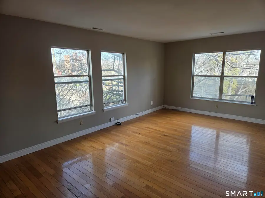 37 Greenwich Avenue #APT 1-12, Stamford, CT 06902 - Image #2