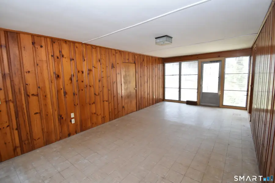 32 Hemlock Street, Hartford, CT 06111 - Image #3