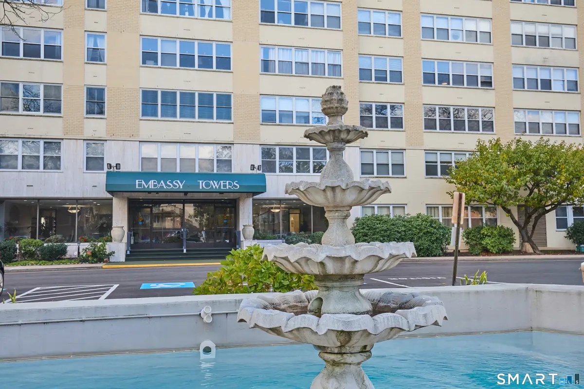 2625 Park Avenue #9R, Bridgeport, CT 06604 - Image #1