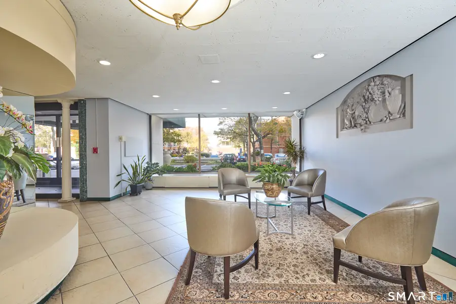 2625 Park Avenue #9R, Bridgeport, CT 06604 - Image #2