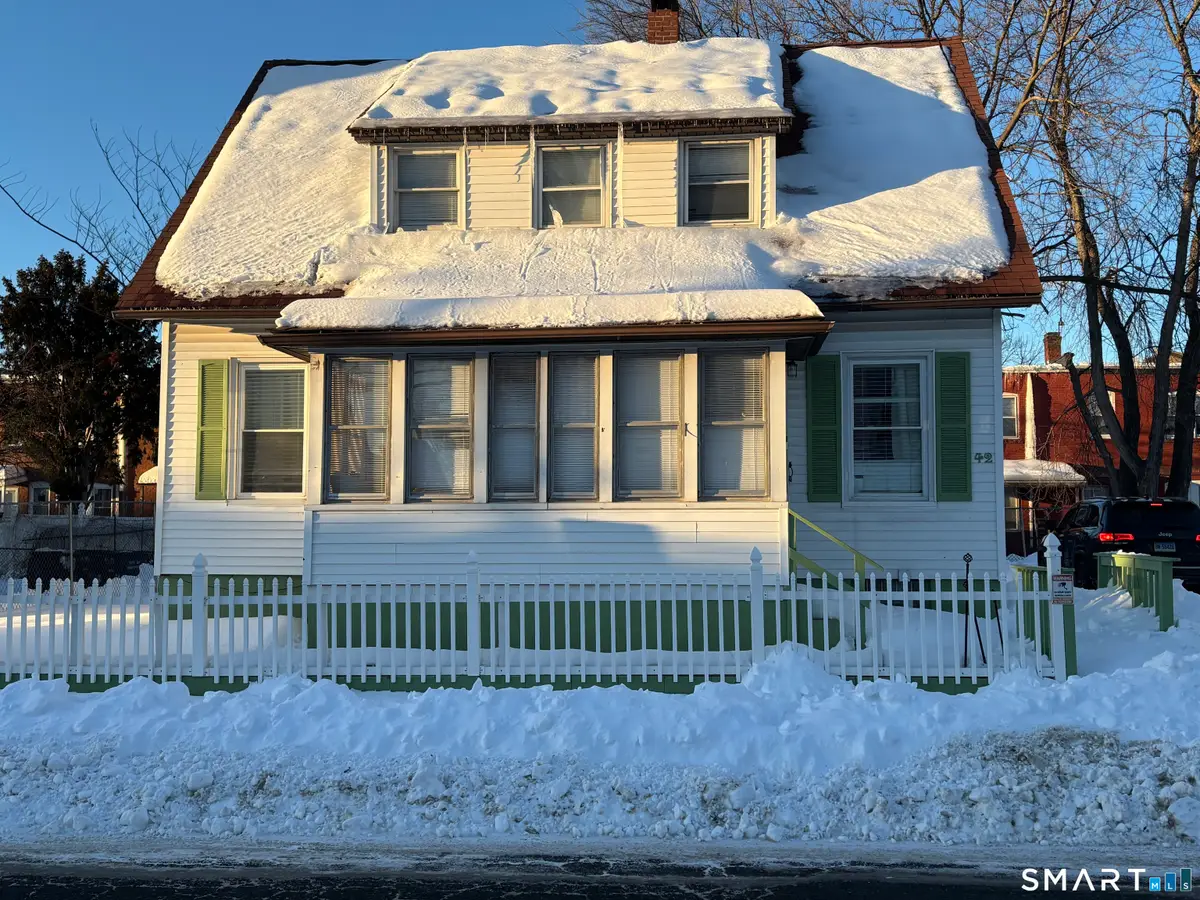 42 Bliss Street, Hartford, CT 06114 - #1