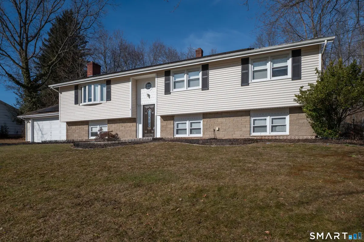6 Liberty Terrace, North Haven, CT 06473 - Image #1
