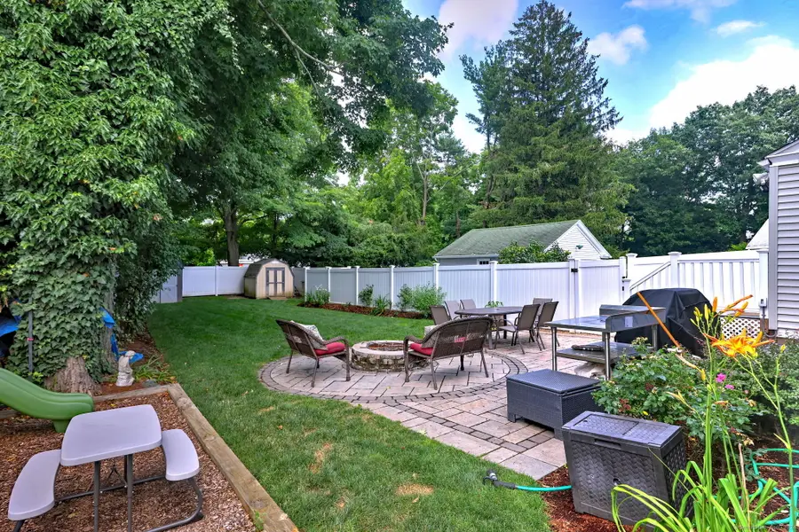 18 Day Spring Avenue, Hamden, CT 06518 - Image #3
