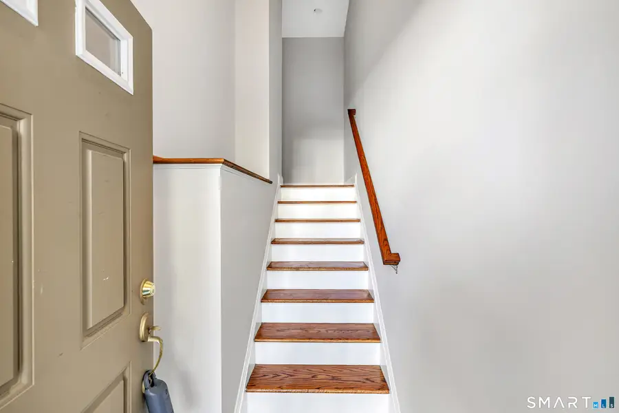 22 Ashwood Circle #22, Shelton, CT 06484 - #3