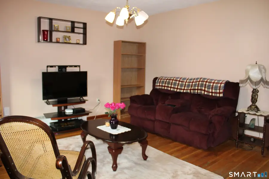 34 Woodrow Avenue, Norwich, CT 06360 - #3