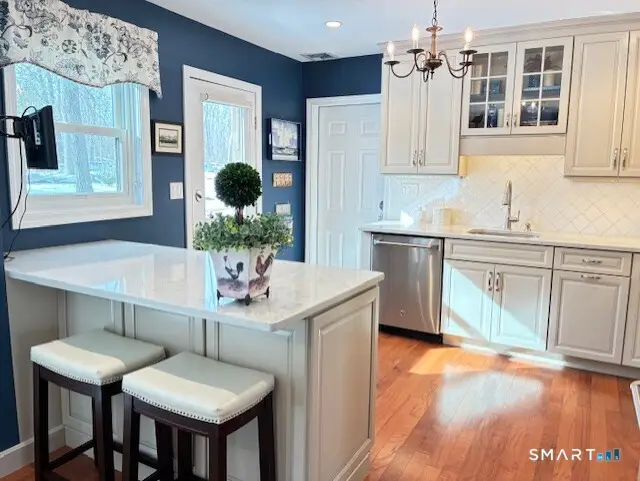 11 Copper Ridge Circle #11, Guilford, CT 06437 - Image #2