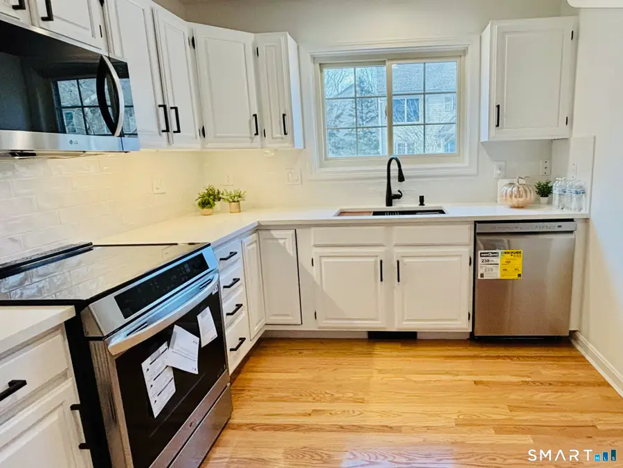 26 Darling Crossing, Norwich, CT 06360 - #2