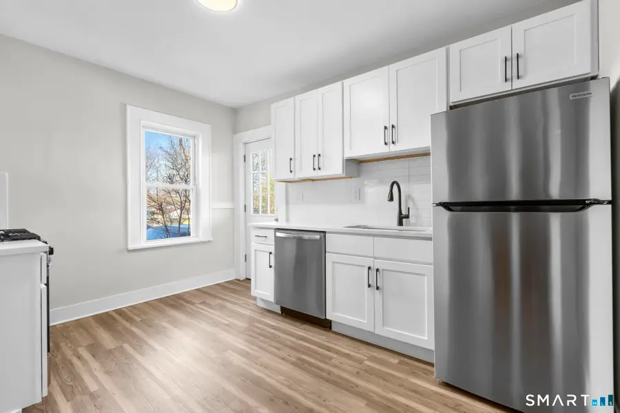 246 Judson Place, Bridgeport, CT 06610 - #3