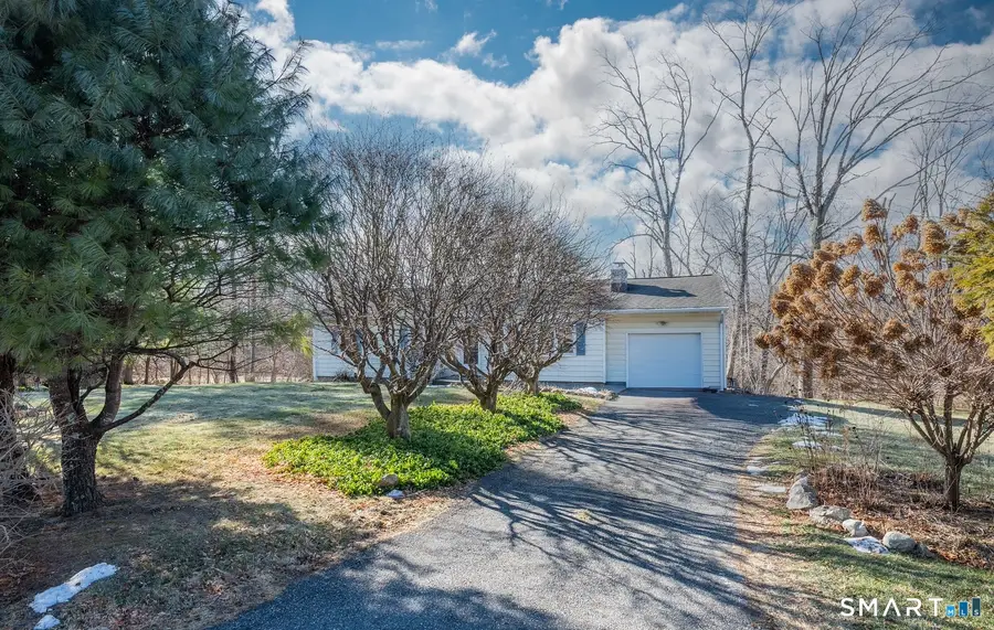 18 Dean Road, Brookfield, CT 06804 - Image #2