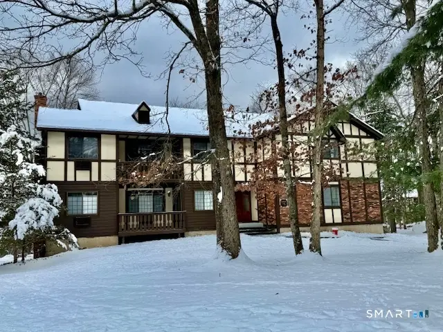 4 Arlington Court #4, Brookfield, CT 06804 - Image #1