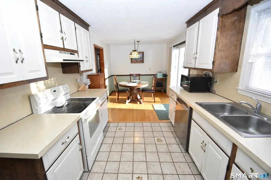 61 Sunnyview Drive, Vernon, CT 06066 - Image #3