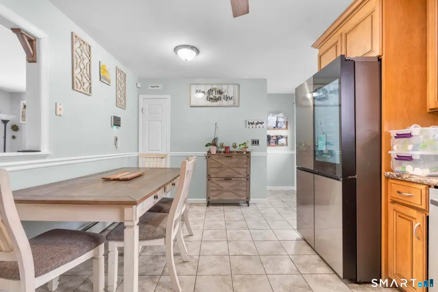 40 Iannotti Lane, Derby, CT 06418 - #2