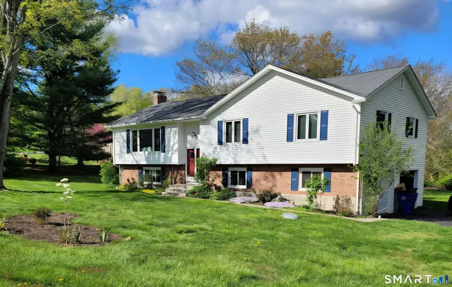 2 Lionel Drive, Simsbury, CT 06070 - #2