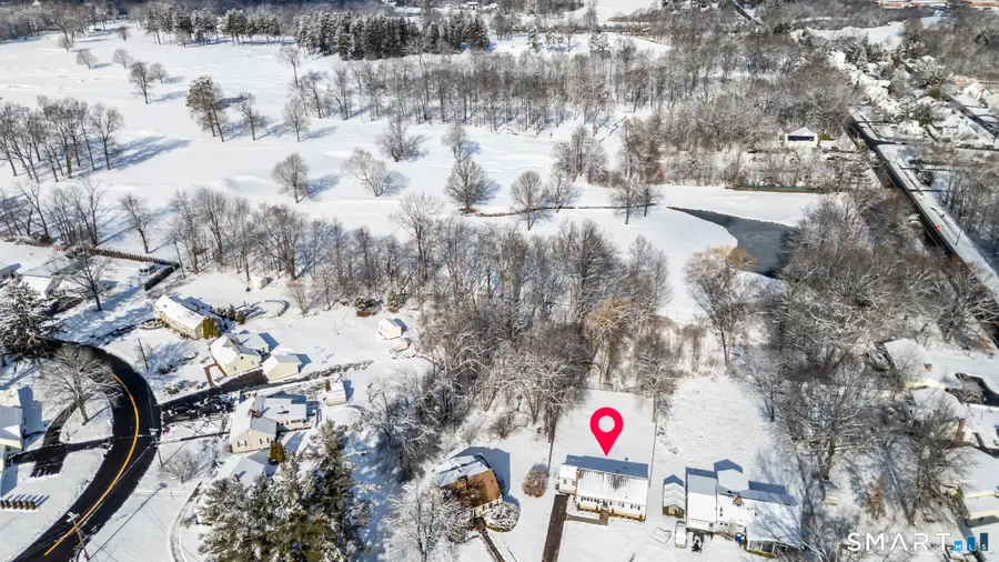 22 Mohawk Circle, Newington, CT 06111 - Image #3