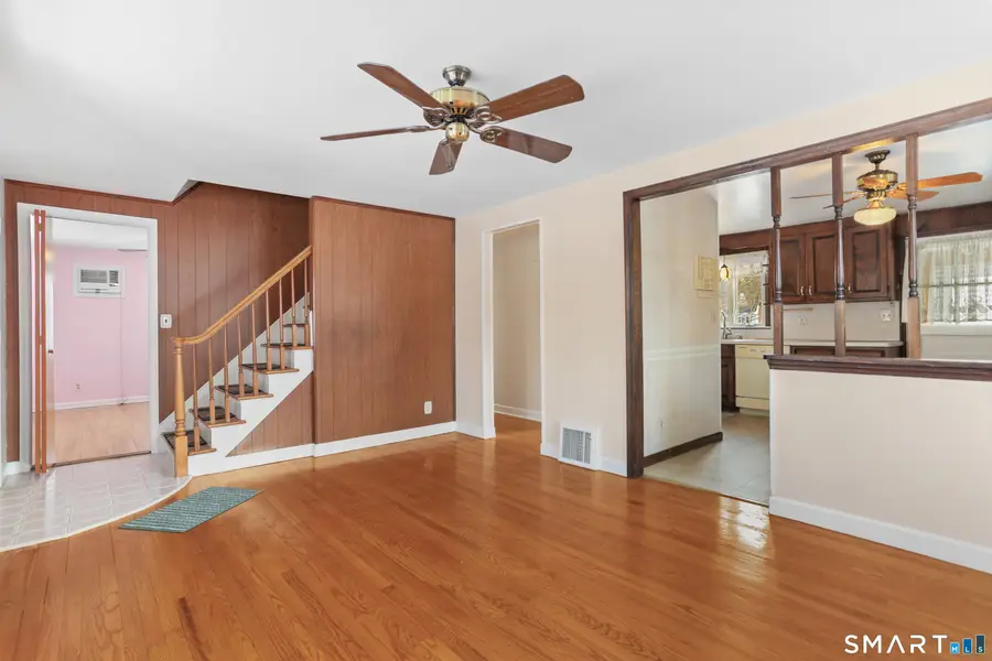 250 Szost Drive, Fairfield, CT 06824 - Image #3